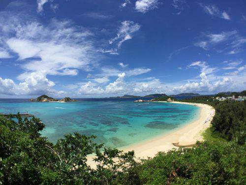 12月9日(金) 渡嘉敷島 渡嘉敷島の大パノラマ「ケラマブルー」を望む～渡嘉敷島照山ネイチャーウォーキング～