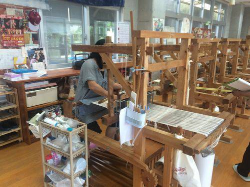 1月18日(水) 久米島 久米島紬の里 ユイマール館で久米島紬の織り＆染め体験ツアー