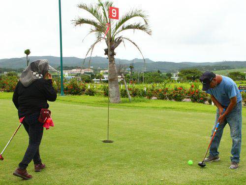 11月25日(金) 久米島 海と山に囲まれた絶景パークゴルフ場で島人と交流試合＆儀間集落散策（民宿利用）