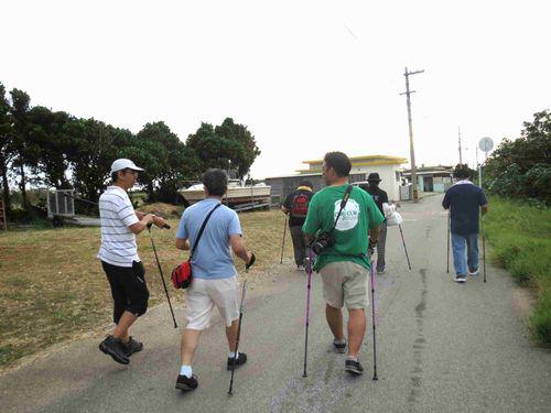 11月22日(火) 粟国島 高低差９６ｍの粟国島ウォーキング