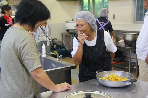 無農薬栽培にこだわる渡名喜島の食材を満喫